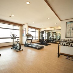Отель Pinnacle Lumpinee Park Бангкок фитнесс-зал фото 3