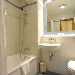 Hotel Campanile Alicante in Alicante, Spain from 74$, photos, reviews - zenhotels.com bathroom