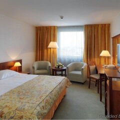 Отель Airport Hotel Okecie Польша, Варшава - - забронировать отель Airport Hotel Okecie, цены и фото номеров комната для гостей фото 3