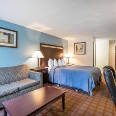 Quality Inn Near Mammoth Mountain Ski Resort in Mammoth Lakes, United States of America from 196$, photos, reviews - zenhotels.com guestroom