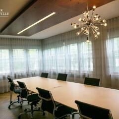 Отель Manoir dYouville