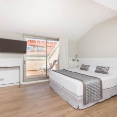 Отель Aparthotel Odissea Park Испания, Санта-Сусанна - отзывы, цены и фото номеров - забронировать отель Aparthotel Odissea Park онлайн комната для гостей фото 3