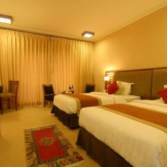 Отель Atithi Resort & Spa Непал, Покхара - отзывы, цены и фото номеров - забронировать отель Atithi Resort & Spa онлайн комната для гостей фото 5