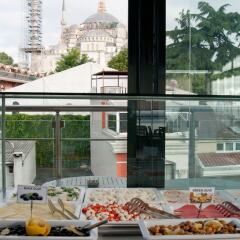Seraglio Hotel & Suites фото 13