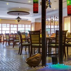 Отель Pearl Park Inn гостиничный бар