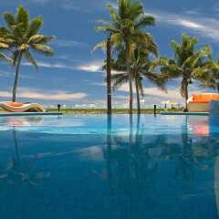 Отель La Dolce Vita Holiday Villas Савусаву бассейн
