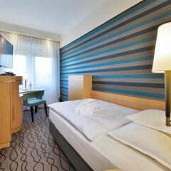 Отель Best Western Premier Parkhotel Kronsberg Германия, Ганновер - 1 отзыв об отеле, цены и фото номеров - забронировать отель Best Western Premier Parkhotel Kronsberg онлайн комната для гостей фото 3