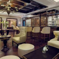 Отель The Ritz-Carlton, Dubai интерьер отеля