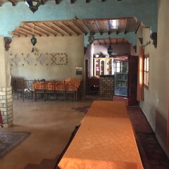 Отель Riad Mamouche Марокко, Мерзуга - отзывы, цены и фото номеров - забронировать отель Riad Mamouche онлайн гостиничный бар