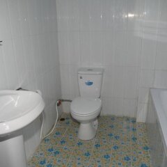 Отель Good Will Hotel Мьянма, Хехо - отзывы, цены и фото номеров - забронировать отель Good Will Hotel онлайн ванная