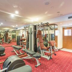 Hotel Grand Pacific фитнесс-зал