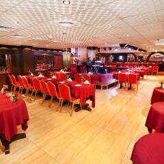 Sun and Sands Downtown Hotel развлечения