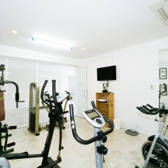 Отель Sugar Palm Grand Hillside фитнесс-зал фото 2
