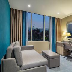 Отель Hampton by Hilton Kahramanmaras Кахраманмарас комната для гостей