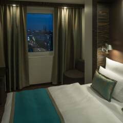 Отель Motel One Hamburg-Alster Германия, Гамбург - отзывы, цены и фото номеров - забронировать отель Motel One Hamburg-Alster онлайн комната для гостей фото 5
