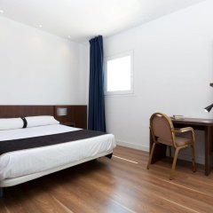 Hotel Olympia Universidades in Valencia, Spain from 93$, photos, reviews - zenhotels.com guestroom photo 3