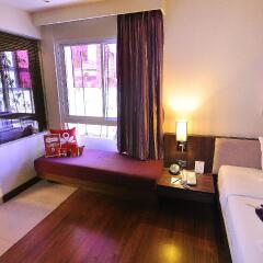 Отель ZEN Rooms Sukhumvit Soi 10 комната для гостей