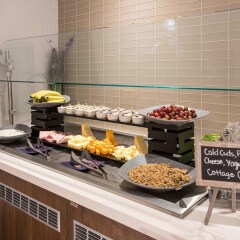 Отель National Hotel and Suites Ottawa, an Ascend Collection Hotel Канада, Оттава - отзывы, цены и фото номеров - забронировать отель National Hotel and Suites Ottawa, an Ascend Collection Hotel онлайн питание