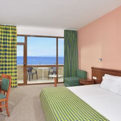 Sol Nessebar Bay Hotel - Все включено комната для гостей фото 5
