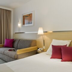 Отель Novotel Berlin Mitte Германия, Берлин - 3 отзыва об отеле, цены и фото номеров - забронировать отель Novotel Berlin Mitte онлайн комната для гостей фото 3