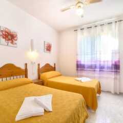 Отель Villa in Calpe - 104078 by MO Rentals комната для гостей