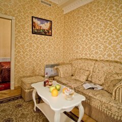 Роял Отель Де Пари развлечения