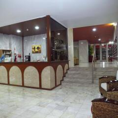 Отель Apartamentos Turisticos Jardins Da Rocha интерьер отеля