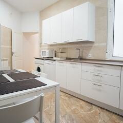 Отель Iakai Homes Opera в номере фото 2