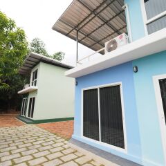 Отель The Box House Таиланд, Краби - отзывы, цены и фото номеров - забронировать отель The Box House онлайн парковка