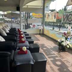 Отель The Beach Front Resort Pattaya