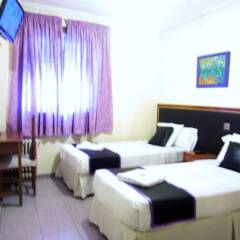 Отель Hostal Chelo Испания, Мадрид - 3 отзыва об отеле, цены и фото номеров - забронировать отель Hostal Chelo онлайн комната для гостей