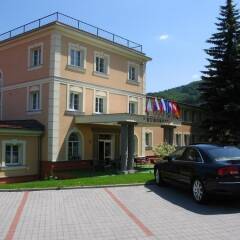 Отель Eurohotel Garni парковка фото 3