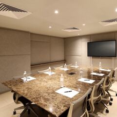 Отель Pan Pacific Serviced Suites Beach Road, Singapore