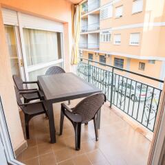 Отель Apartamento Vivalidays Emily балкон