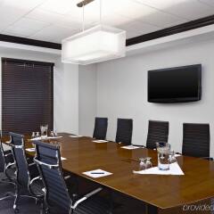 Отель Four Points by Sheraton Hotel & Suites Calgary West Канада, Калгари - отзывы, цены и фото номеров - забронировать отель Four Points by Sheraton Hotel & Suites Calgary West онлайн помещение для мероприятий
