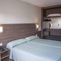 Отель Apartamentos Loar Ferreries комната для гостей фото 3