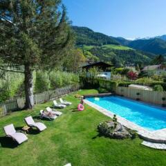 Отель Pension Lärchenhof Натурно