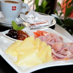 Отель Happy Prague Apartments Чехия, Прага - 1 отзыв об отеле, цены и фото номеров - забронировать отель Happy Prague Apartments онлайн питание