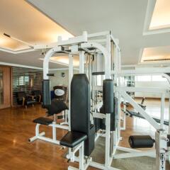 Baiyoke Sky Hotel фитнесс-зал фото 4