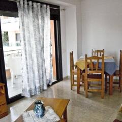 Отель Apartaments AR Eton Испания, Льорет-де-Мар - отзывы, цены и фото номеров - забронировать отель Apartaments AR Eton онлайн комната для гостей фото 2