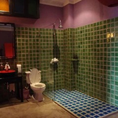 Отель Shanghai Mansion Bangkok ванная