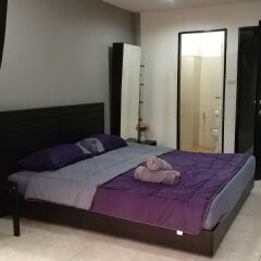 Отель Desire Guesthouse Patong комната для гостей