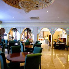Отель Sharjah International Airport Hotel ОАЭ, Шарджа - отзывы, цены и фото номеров - забронировать отель Sharjah International Airport Hotel онлайн интерьер отеля фото 2