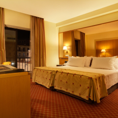 Hotel Silken Rona Dalba комната для гостей