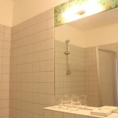 Baxpax Downtown Hostel Hotel Берлин ванная