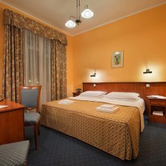 Hotel Union in Prague, Czech Republic from 77$, photos, reviews - zenhotels.com guestroom photo 4