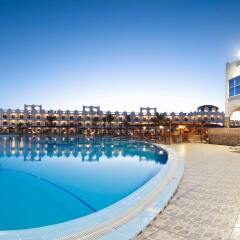 Golden 5 Sapphire Suites Hotel пляж фото 2