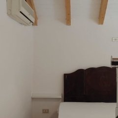 House With 2 Bedrooms in Milazzo, With Enclosed Garden and Wifi - 500 m From the Beach in Milazzo, Italy from 137$, photos, reviews - zenhotels.com bathroom photo 2