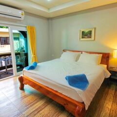 Отель Jomtien Beach Pool House комната для гостей фото 2