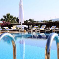 Ceshme Plus Hotel Чешме бассейн фото 2